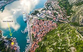 Kotor Center W